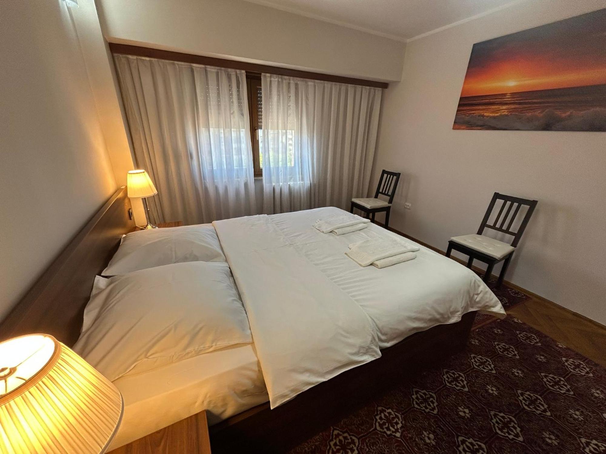 Apart. premium ultracentral, 3 camere loc parcare. Ploieşti Exterior foto